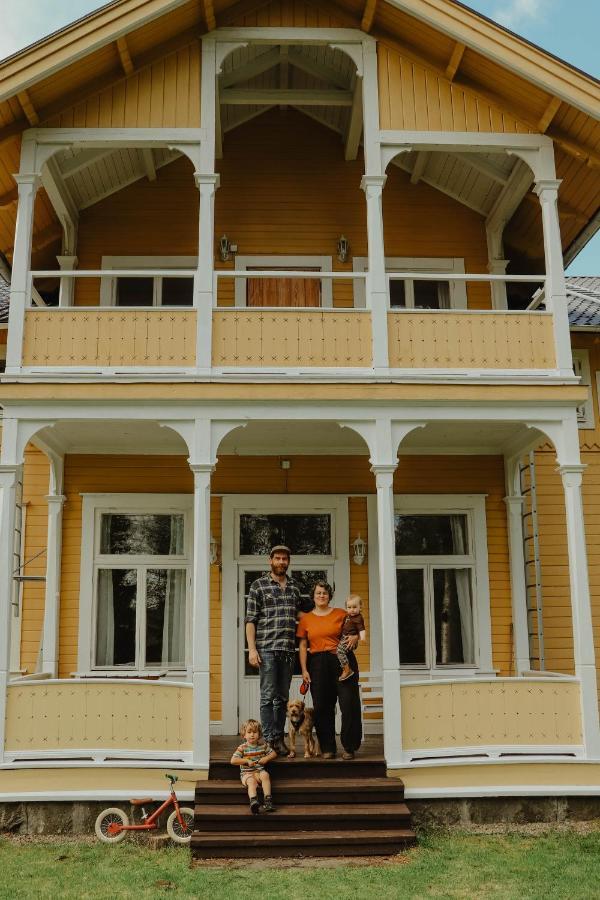 Bed and breakfast Turistgarden Saerna Extérieur photo